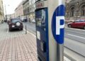 Kraków nabywa parkomaty do zarządzania strefą parkowania