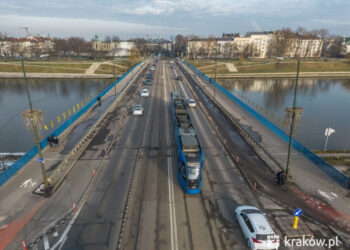 Tramwaje na Moście Grunwaldzkim w Krakowie opóźnione