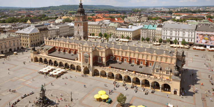 Miliony na bezpieczeństwo i udogodnienia dla mieszkańców Krakowa