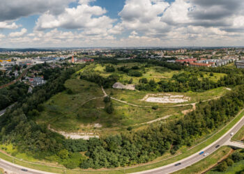 Większość Białych Mórz pozostanie zielona – powstanie nowy park przyrodniczy w Łagiewnikach