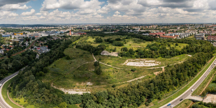 Większość Białych Mórz pozostanie zielona – powstanie nowy park przyrodniczy w Łagiewnikach