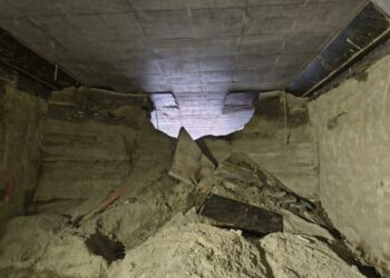 Przełom na budowie krakowskiego tunelu! Ekipa przebija południowy odcinek i szykuje się do finału prac