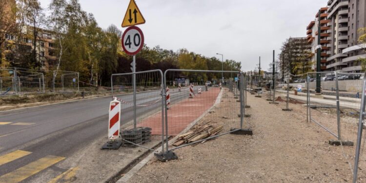 Ulica Dobrego Pasterza zamknięta na miesiąc – ogromne zmiany dla kierowców i pasażerów