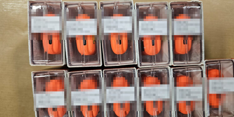 Kurierskie paczki z Niderlandów rozbiły narkotykową siatkę w Krakowie. Trzy zatrzymania i tymczasowe areszty