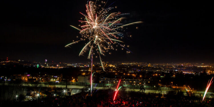 Kraków mówi „dość” fajerwerkom. Zakaz już obowiązuje, ale z jednym wyjątkiem