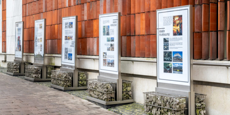 Kraków jak z komiksu! Przed Pawilonem Wyspiańskiego rusza niezwykła wystawa plenerowa