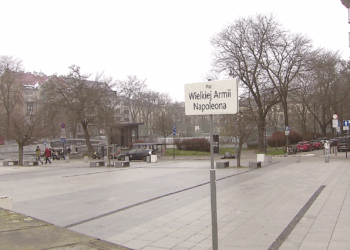 Kraków zmienia przestrzeń pod Wawelem. Czy parking ustąpi miejsca zielonej strefie?