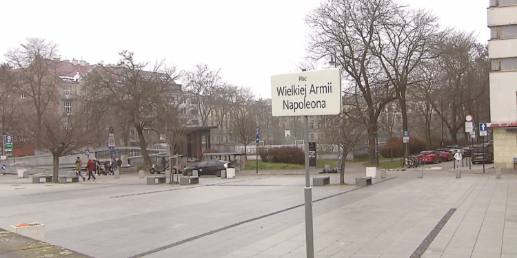 Kraków zmienia przestrzeń pod Wawelem. Czy parking ustąpi miejsca zielonej strefie?