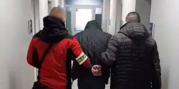 Ukradł ekspres i… słodycze, trafił prosto do więzienia, 37-latek zatrzymany w Nowej Hucie