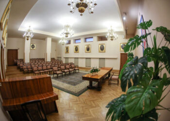 Kraków mówi „tak” częściej niż rok temu. Rekord ślubów i wyraźny skok liczby urodzeń w USC