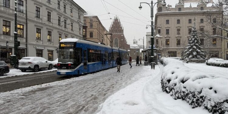 Kraków zmienia rozkłady na ferie. Więcej kursów i konkretne korekty w komunikacji miejskiej