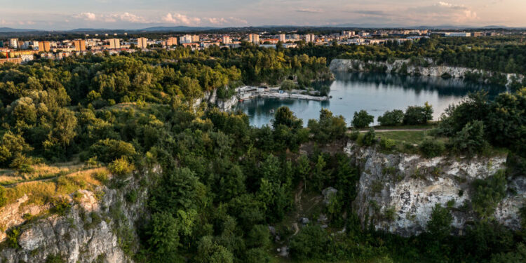 Kraków przejmuje 49 działek na Zakrzówku. Koniec sporów o tereny między ul. Wyłom a św. Jacka
