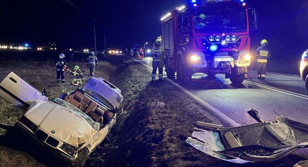 Dramatyczny wypadek w regionie. Pięć młodych osób rannych, interweniował śmigłowiec LPR