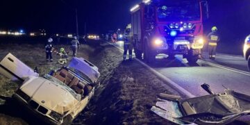 Dramatyczny wypadek w regionie. Pięć młodych osób rannych, interweniował śmigłowiec LPR
